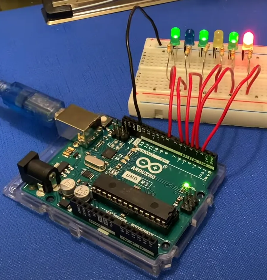 Arduino circuit with LEDs lit up